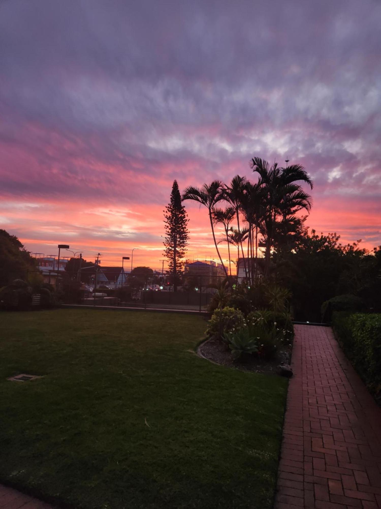 Burleigh Surf Apartments Gold Coast Dış mekan fotoğraf